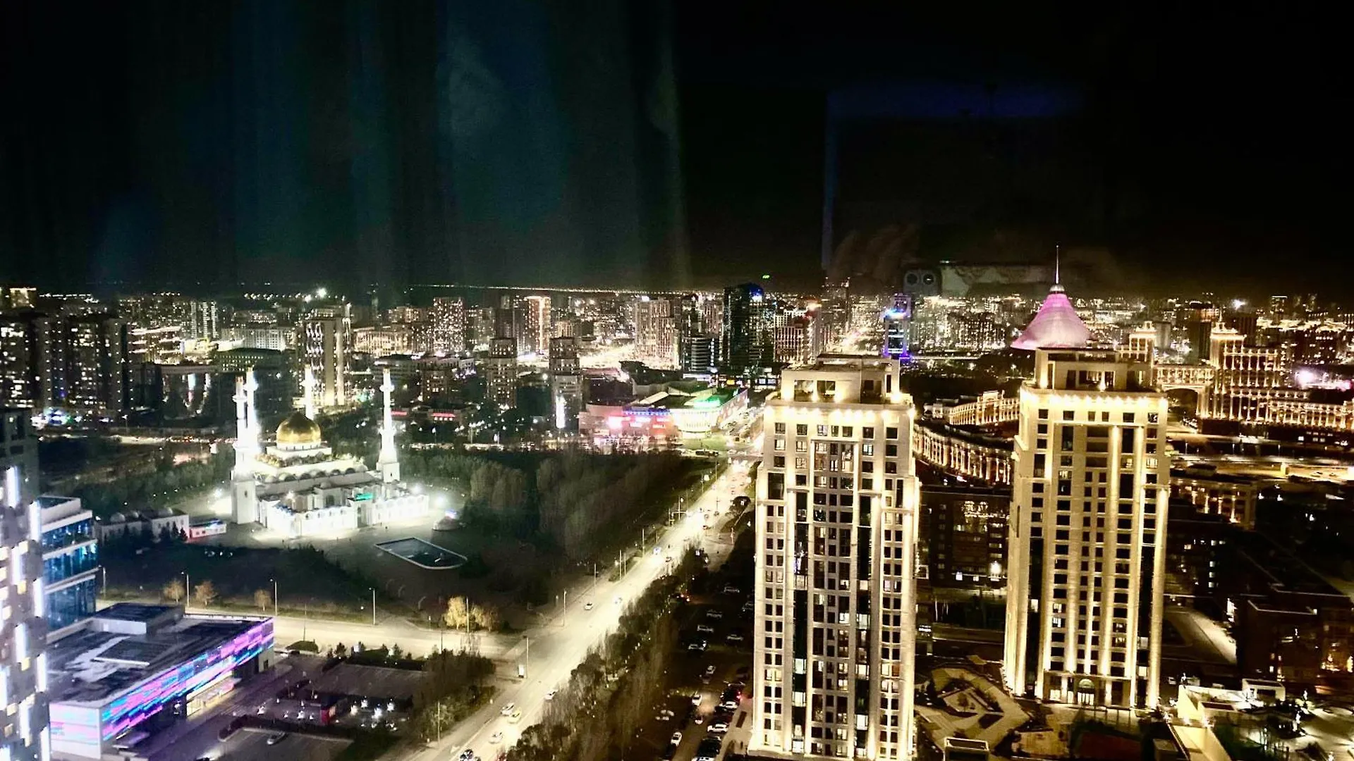 Жк Северное Сияние 32 Этаж Apartment Nur-Sultan  Kazakhstan